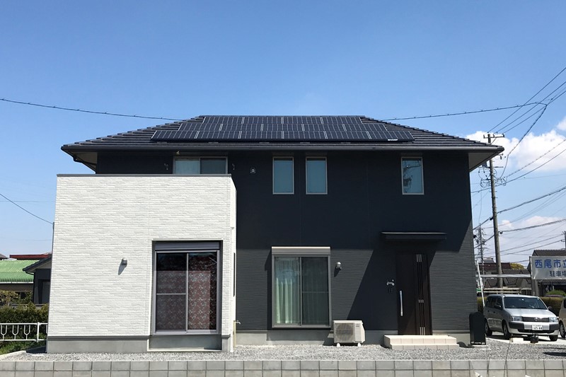 【西尾市】広いリビングと造作手洗器が可愛いおウチ