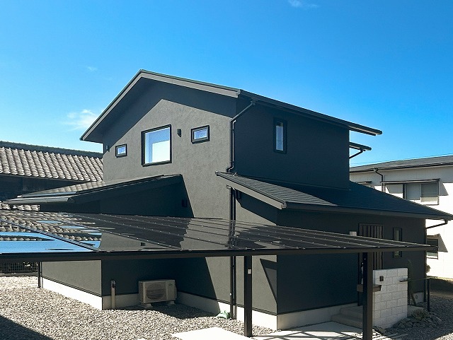 西尾市の高断熱住宅外観1